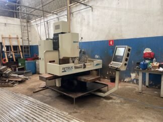 Fresadora CNC Diplomata Petrus DPT 5010R
