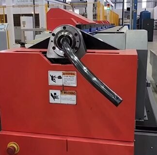 DOBRADEIRA DE TUBOS CNC FREEFORM TUBE BENDER NISSIN NPB030MD